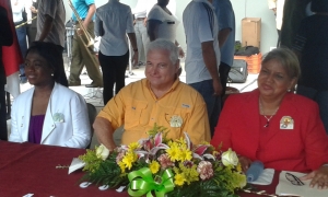 “Para mí es un orgullo muy grande poder devolverle a la provincia de Colón, como ministra de Educación; esta obra tan bonita” señaló Molinar